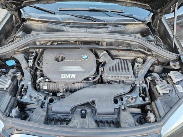 Черный БМВ Х1, объемом двигателя 2 л и пробегом 68 тыс. км за 3300 $, фото 11 на Automoto.ua