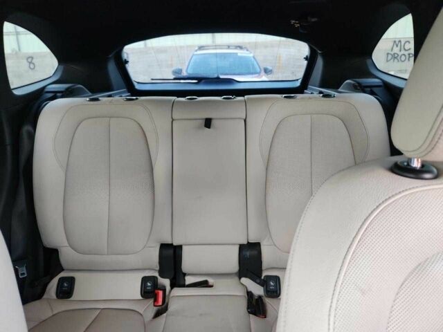 Черный БМВ Х1, объемом двигателя 2 л и пробегом 68 тыс. км за 3300 $, фото 9 на Automoto.ua
