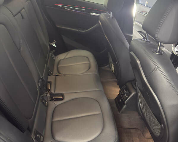 БМВ Х1 2015 в Львове на Automoto.ua Черный БМВ Х1, объемом двигателя 2 л и пробегом 180 тыс. км за 16450 $, фото 8 на Automoto.ua