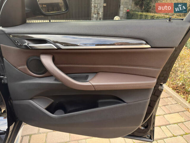 Чорний БМВ Х1, об'ємом двигуна 2 л та пробігом 138 тис. км за 17400 $, фото 39 на Automoto.ua