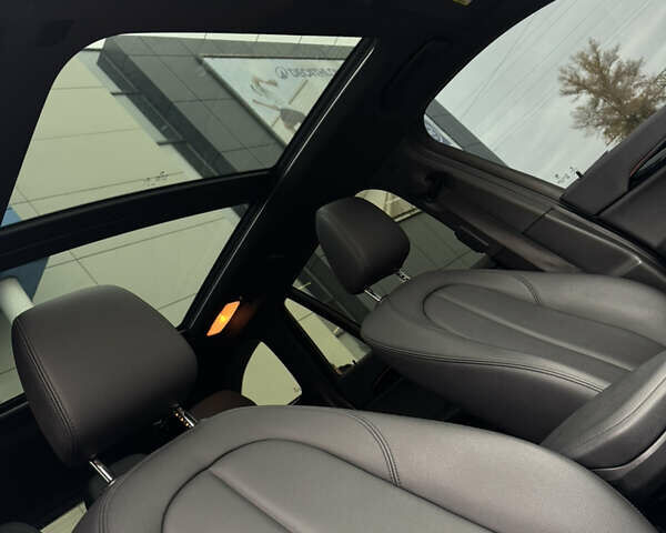 Чорний БМВ Х1, об'ємом двигуна 2 л та пробігом 104 тис. км за 15800 $, фото 40 на Automoto.ua