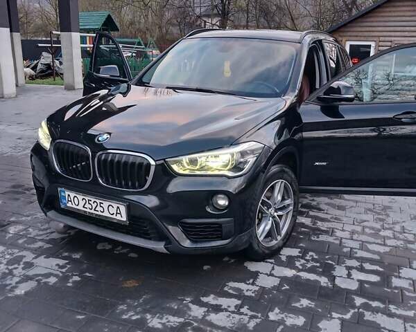 Черный БМВ Х1, объемом двигателя 2 л и пробегом 241 тыс. км за 19555 $, фото 4 на Automoto.ua