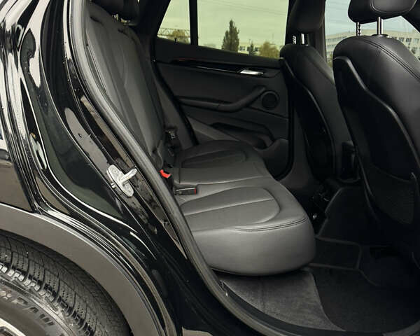 Чорний БМВ Х1, об'ємом двигуна 2 л та пробігом 104 тис. км за 15800 $, фото 35 на Automoto.ua