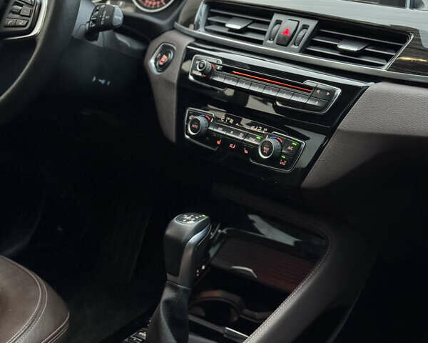 Черный БМВ Х1, объемом двигателя 2 л и пробегом 138 тыс. км за 17300 $, фото 35 на Automoto.ua