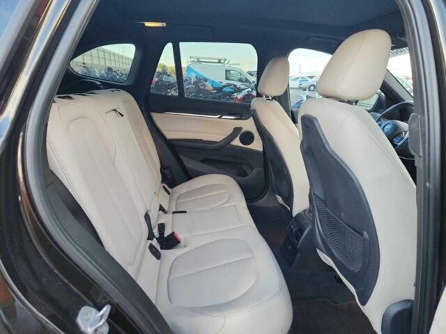 Черный БМВ Х1, объемом двигателя 0 л и пробегом 67 тыс. км за 3200 $, фото 10 на Automoto.ua