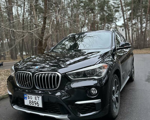 Чорний БМВ Х1, об'ємом двигуна 2 л та пробігом 164 тис. км за 17500 $, фото 4 на Automoto.ua