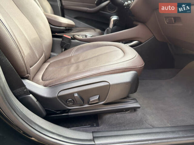 Чорний БМВ Х1, об'ємом двигуна 2 л та пробігом 138 тис. км за 17400 $, фото 37 на Automoto.ua