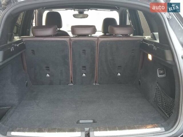 Чорний БМВ Х1, об'ємом двигуна 2 л та пробігом 125 тис. км за 13999 $, фото 12 на Automoto.ua