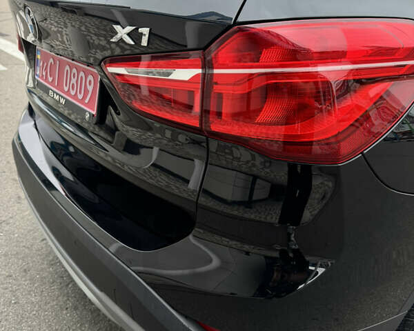 Чорний БМВ Х1, об'ємом двигуна 2 л та пробігом 104 тис. км за 15800 $, фото 12 на Automoto.ua