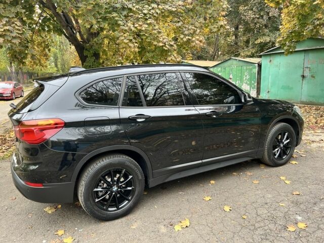 Черный БМВ Х1, объемом двигателя 0 л и пробегом 122 тыс. км за 18400 $, фото 3 на Automoto.ua