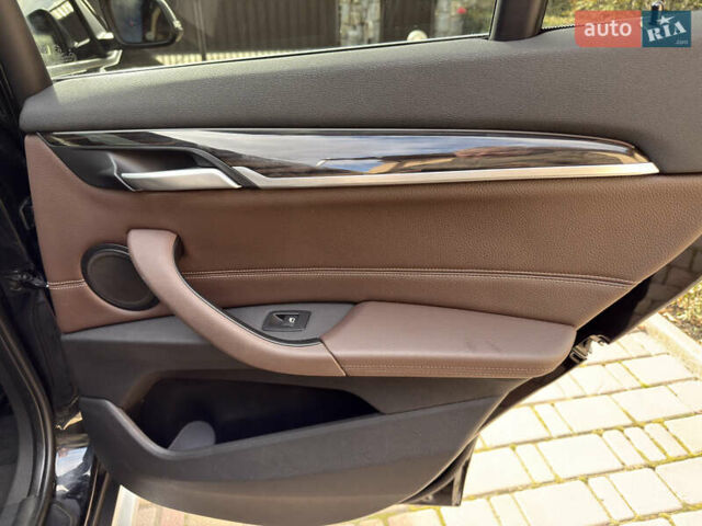 Чорний БМВ Х1, об'ємом двигуна 2 л та пробігом 138 тис. км за 17400 $, фото 35 на Automoto.ua