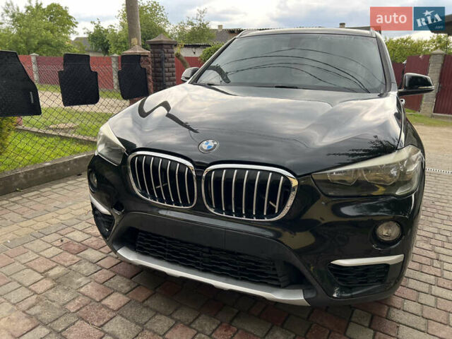 Чорний БМВ Х1, об'ємом двигуна 2 л та пробігом 124 тис. км за 12500 $, фото 5 на Automoto.ua
