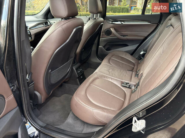 Чорний БМВ Х1, об'ємом двигуна 2 л та пробігом 138 тис. км за 17400 $, фото 28 на Automoto.ua