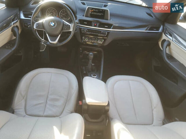 Чорний БМВ Х1, об'ємом двигуна 0 л та пробігом 152 тис. км за 12500 $, фото 7 на Automoto.ua