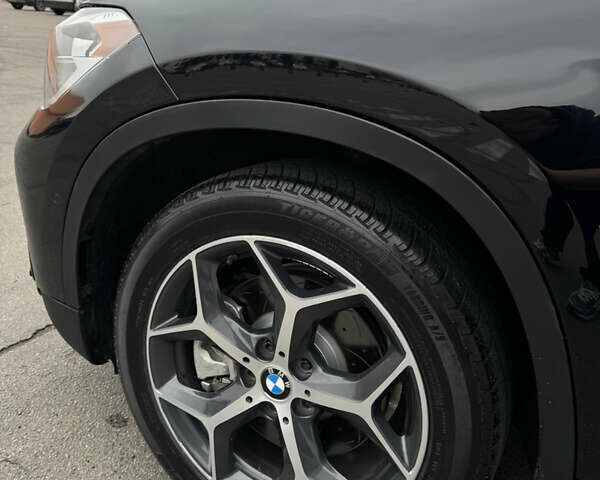 Чорний БМВ Х1, об'ємом двигуна 2 л та пробігом 104 тис. км за 15800 $, фото 19 на Automoto.ua