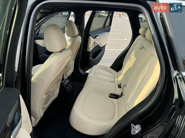 Чорний БМВ Х1, об'ємом двигуна 2 л та пробігом 130 тис. км за 17700 $, фото 14 на Automoto.ua