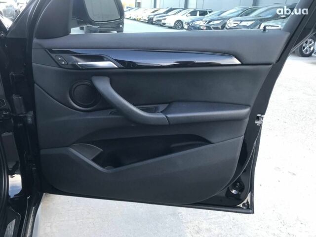 Чорний БМВ Х1, об'ємом двигуна 2 л та пробігом 195 тис. км за 19990 $, фото 21 на Automoto.ua