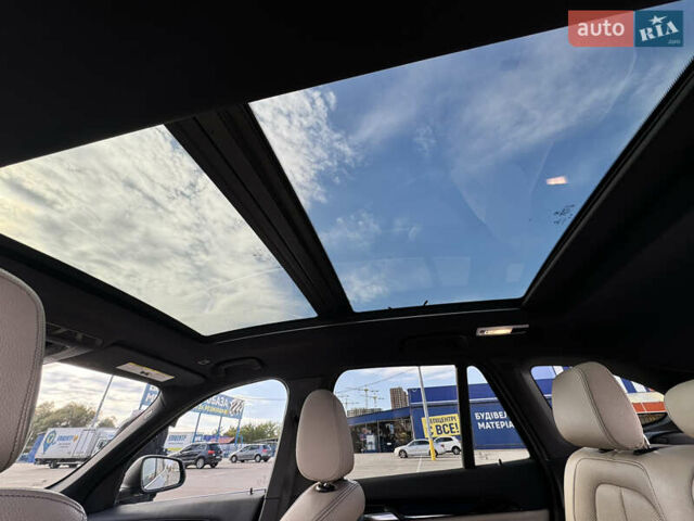 Чорний БМВ Х1, об'ємом двигуна 2 л та пробігом 157 тис. км за 21000 $, фото 26 на Automoto.ua