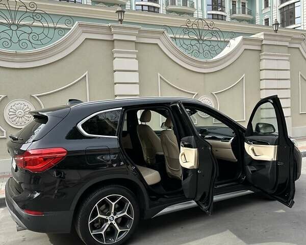 Черный БМВ Х1, объемом двигателя 2 л и пробегом 110 тыс. км за 21000 $, фото 5 на Automoto.ua