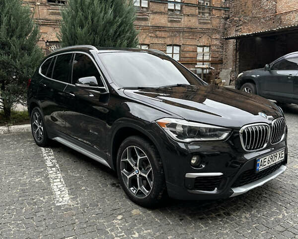 Черный БМВ Х1, объемом двигателя 2 л и пробегом 87 тыс. км за 24000 $, фото 4 на Automoto.ua