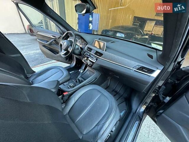 Черный БМВ Х1, объемом двигателя 2 л и пробегом 130 тыс. км за 3600 $, фото 4 на Automoto.ua