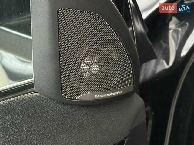 Чорний БМВ Х1, об'ємом двигуна 2 л та пробігом 107 тис. км за 20290 $, фото 14 на Automoto.ua