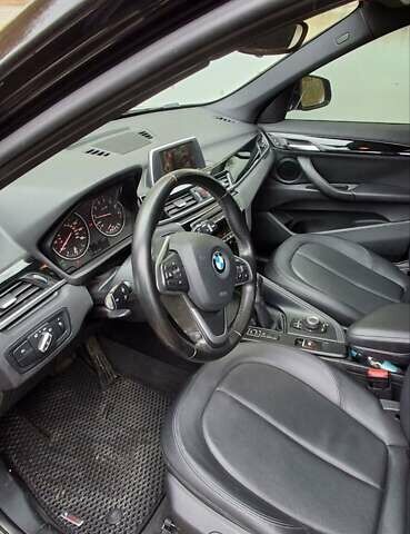 Черный БМВ Х1, объемом двигателя 2 л и пробегом 101 тыс. км за 15999 $, фото 14 на Automoto.ua