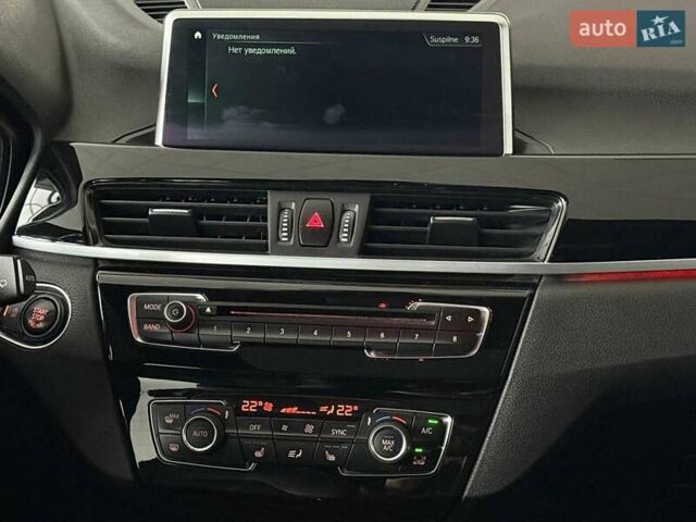 Чорний БМВ Х1, об'ємом двигуна 2 л та пробігом 107 тис. км за 20290 $, фото 29 на Automoto.ua