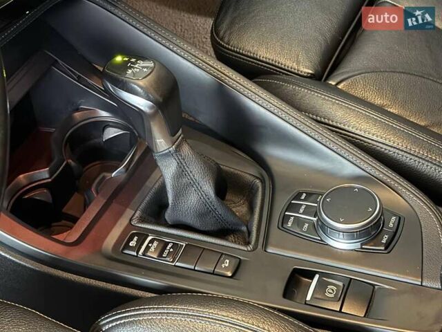 Чорний БМВ Х1, об'ємом двигуна 2 л та пробігом 107 тис. км за 20290 $, фото 18 на Automoto.ua