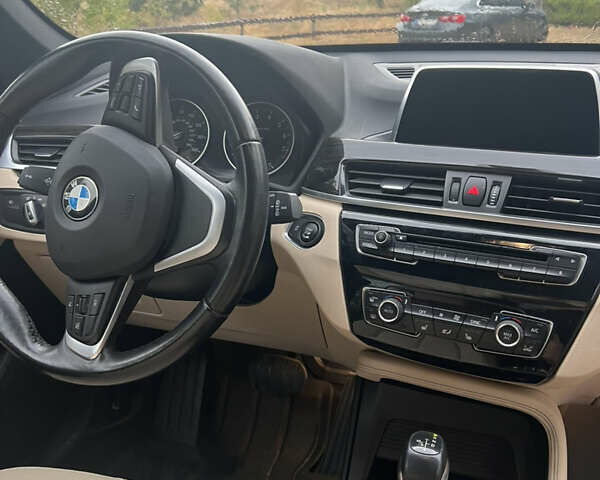Черный БМВ Х1, объемом двигателя 2 л и пробегом 46 тыс. км за 19500 $, фото 4 на Automoto.ua