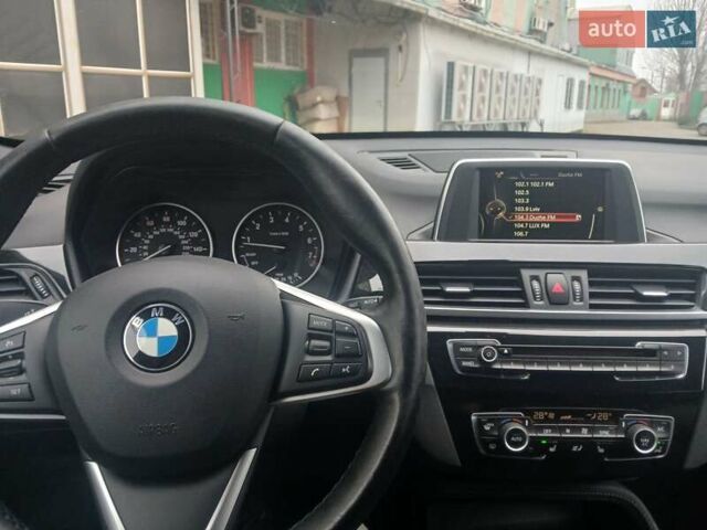 Чорний БМВ Х1, об'ємом двигуна 2 л та пробігом 120 тис. км за 18300 $, фото 4 на Automoto.ua