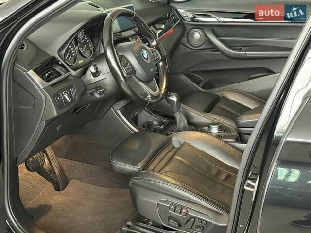 Чорний БМВ Х1, об'ємом двигуна 2 л та пробігом 107 тис. км за 20290 $, фото 13 на Automoto.ua