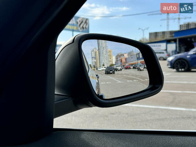 Чорний БМВ Х1, об'ємом двигуна 2 л та пробігом 157 тис. км за 21000 $, фото 41 на Automoto.ua