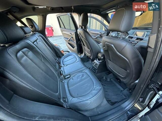 Черный БМВ Х1, объемом двигателя 2 л и пробегом 130 тыс. км за 3600 $, фото 5 на Automoto.ua