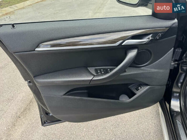 Черный БМВ Х1, объемом двигателя 2 л и пробегом 75 тыс. км за 13500 $, фото 11 на Automoto.ua