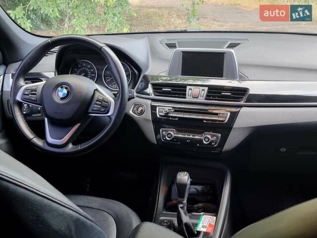 Чорний БМВ Х1, об'ємом двигуна 2 л та пробігом 178 тис. км за 15500 $, фото 7 на Automoto.ua