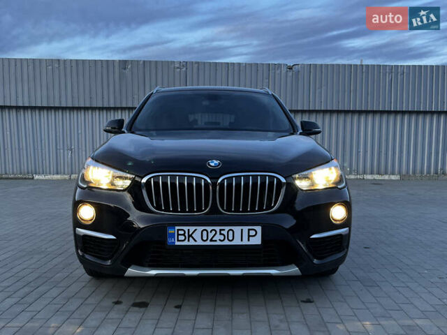 Черный БМВ Х1, объемом двигателя 2 л и пробегом 92 тыс. км за 21999 $, фото 2 на Automoto.ua