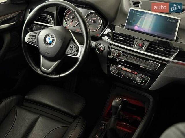 Чорний БМВ Х1, об'ємом двигуна 2 л та пробігом 107 тис. км за 20290 $, фото 28 на Automoto.ua