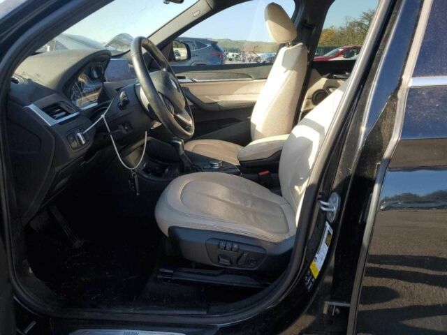 Черный БМВ Х1, объемом двигателя 2 л и пробегом 52 тыс. км за 4000 $, фото 6 на Automoto.ua