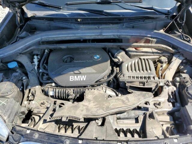 Черный БМВ Х1, объемом двигателя 2 л и пробегом 121 тыс. км за 3100 $, фото 11 на Automoto.ua