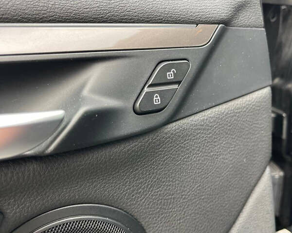 Черный БМВ Х1, объемом двигателя 2 л и пробегом 103 тыс. км за 21000 $, фото 10 на Automoto.ua