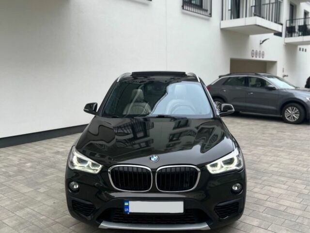 Черный БМВ Х1, объемом двигателя 0 л и пробегом 95 тыс. км за 12600 $, фото 7 на Automoto.ua