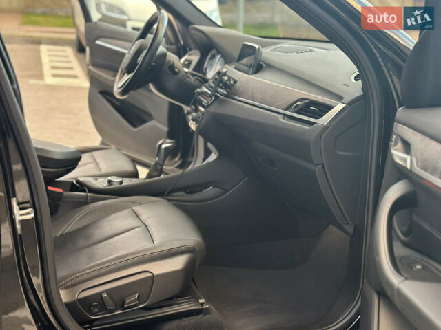 Чорний БМВ Х1, об'ємом двигуна 2 л та пробігом 109 тис. км за 16400 $, фото 7 на Automoto.ua