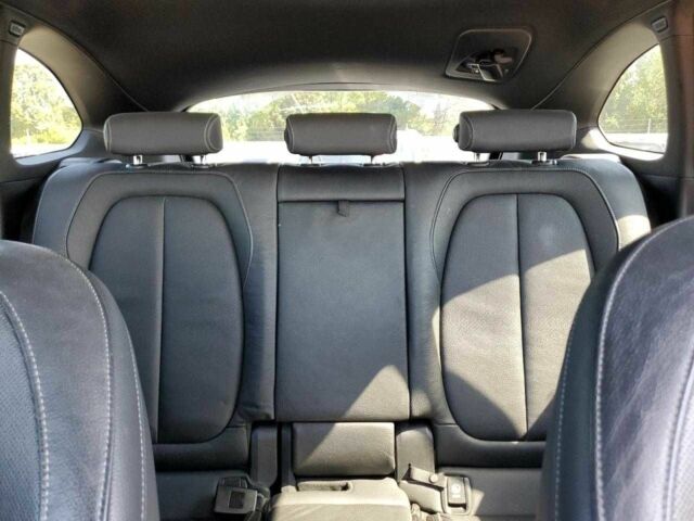 Черный БМВ Х1, объемом двигателя 2 л и пробегом 121 тыс. км за 3100 $, фото 9 на Automoto.ua