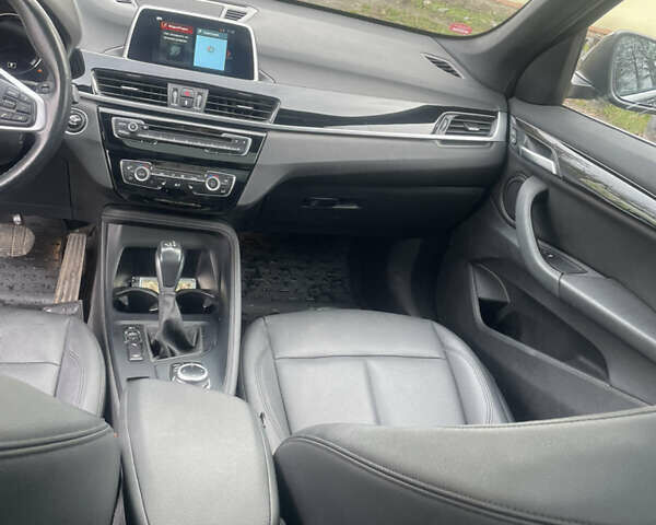 Черный БМВ Х1, объемом двигателя 2 л и пробегом 127 тыс. км за 20500 $, фото 13 на Automoto.ua