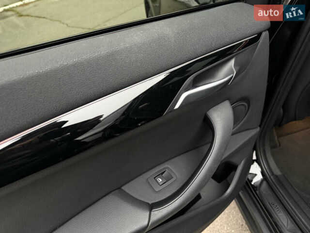 Черный БМВ Х1, объемом двигателя 2 л и пробегом 97 тыс. км за 21900 $, фото 31 на Automoto.ua