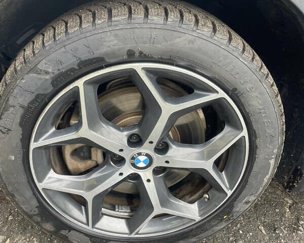 Черный БМВ Х1, объемом двигателя 2 л и пробегом 127 тыс. км за 20500 $, фото 36 на Automoto.ua