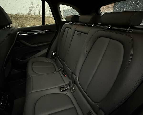 Чорний БМВ Х1, об'ємом двигуна 2 л та пробігом 100 тис. км за 23500 $, фото 46 на Automoto.ua