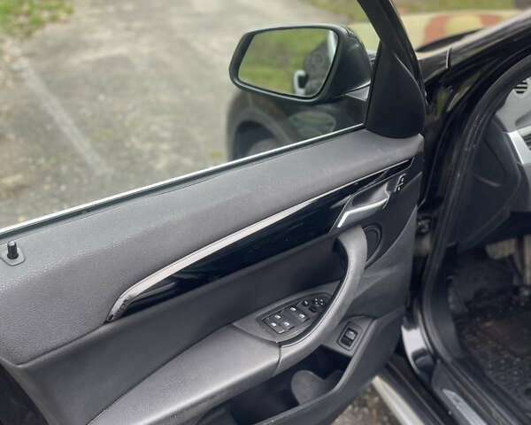 Черный БМВ Х1, объемом двигателя 2 л и пробегом 127 тыс. км за 20500 $, фото 11 на Automoto.ua