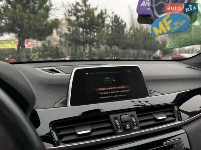 Черный БМВ Х1, объемом двигателя 2 л и пробегом 97 тыс. км за 21900 $, фото 21 на Automoto.ua